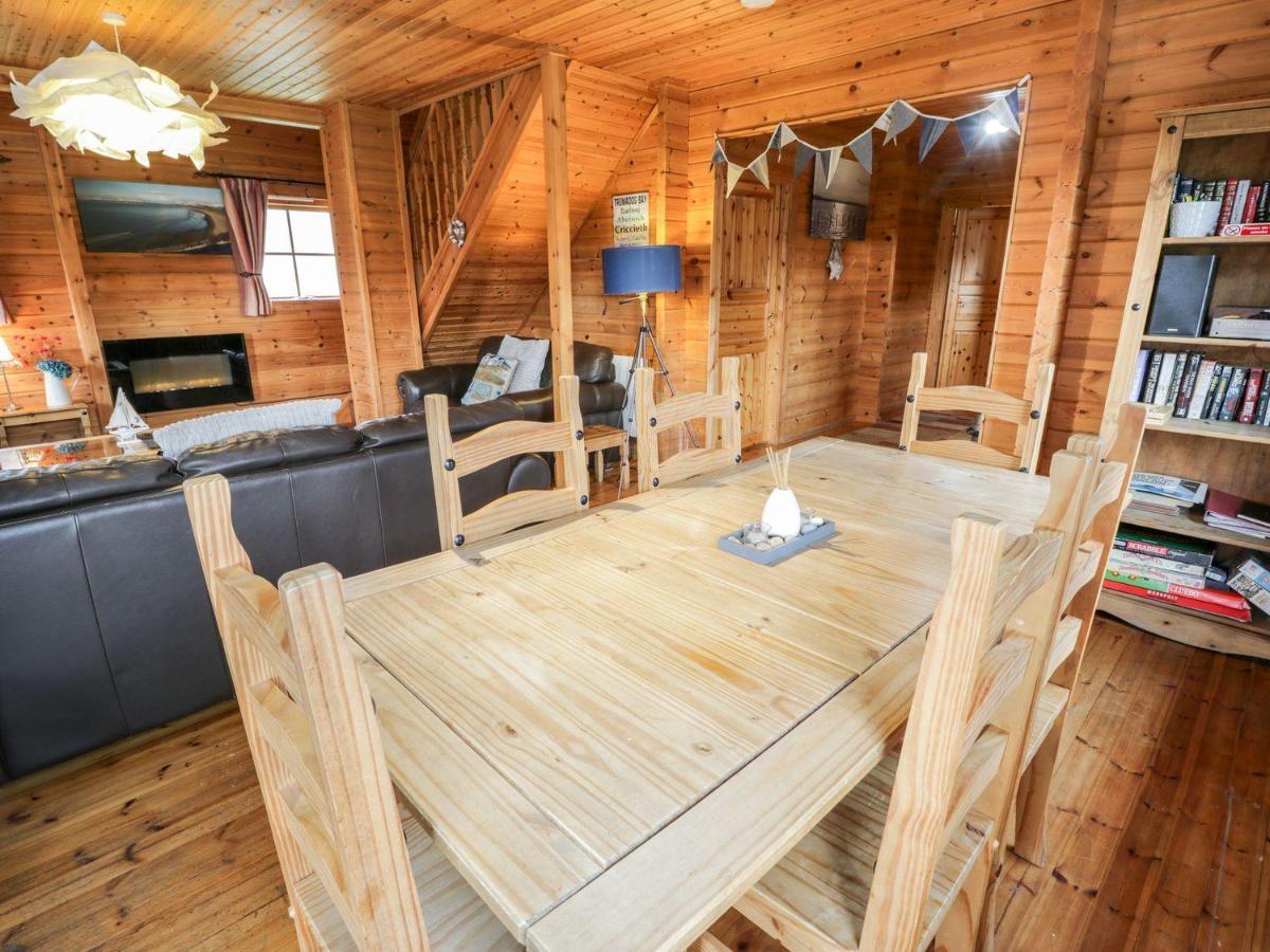 Sun View Lodge スランベドル エクステリア 写真