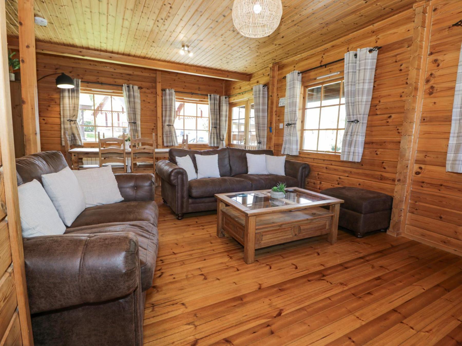Sun View Lodge スランベドル エクステリア 写真