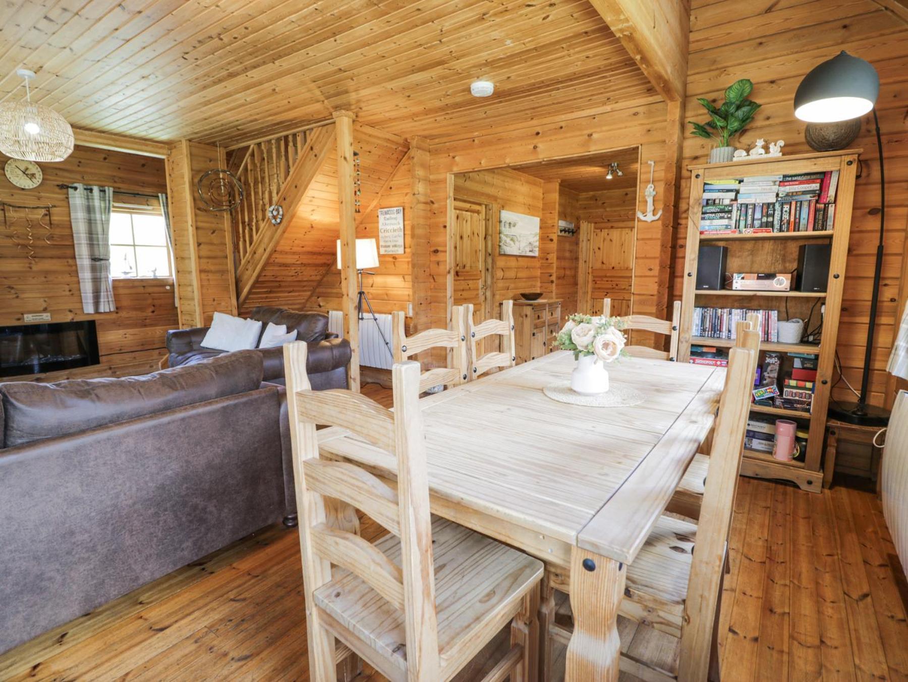 Sun View Lodge スランベドル エクステリア 写真